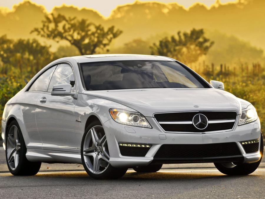  Mercedes-Benz CL63 AMG 2010 года  (US) (фото 12 из 21)